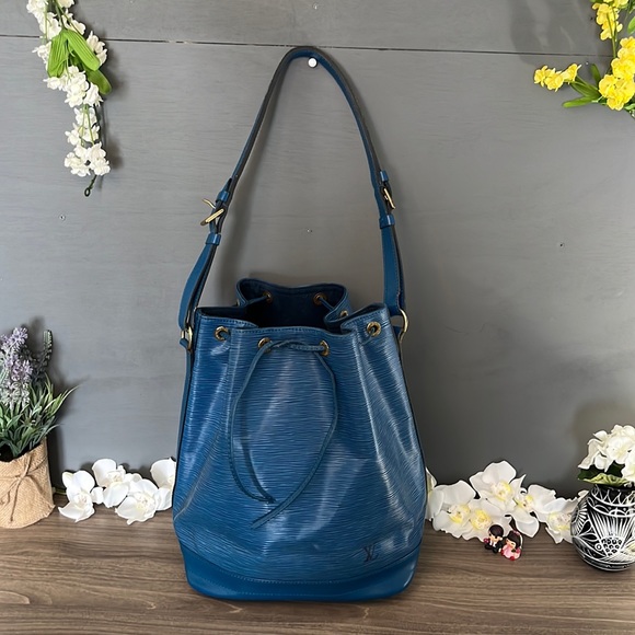 Louis Vuitton Handbags - Louis Vuitton Epi Noe Bucket - Blue